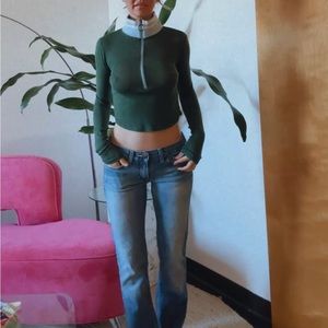 Abercrombie vintage denim. Low rise boot cut.